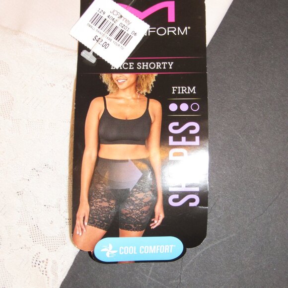 Maidenform Small Shaper NWT - Picture 2 of 3